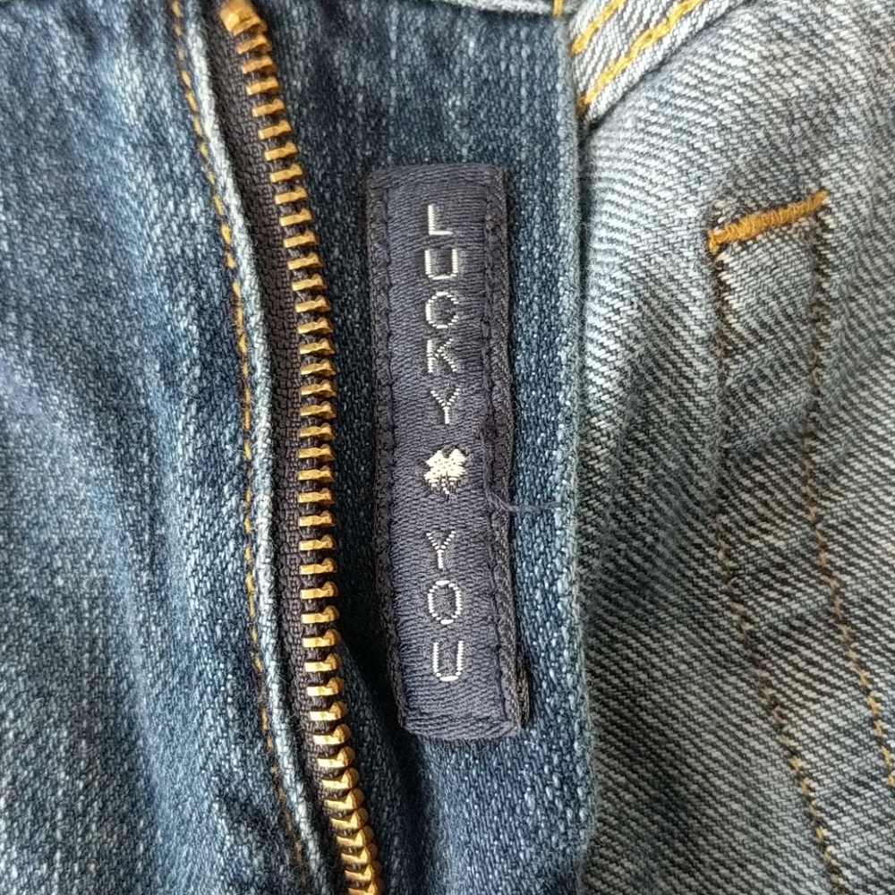 Lucky Jeans - Picture 5 of 6